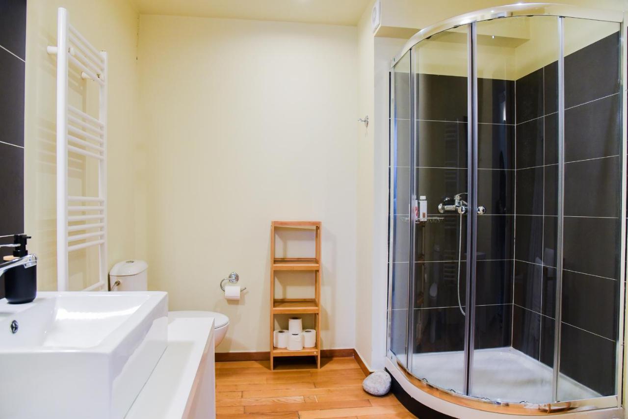 Apartment Neoclassical *