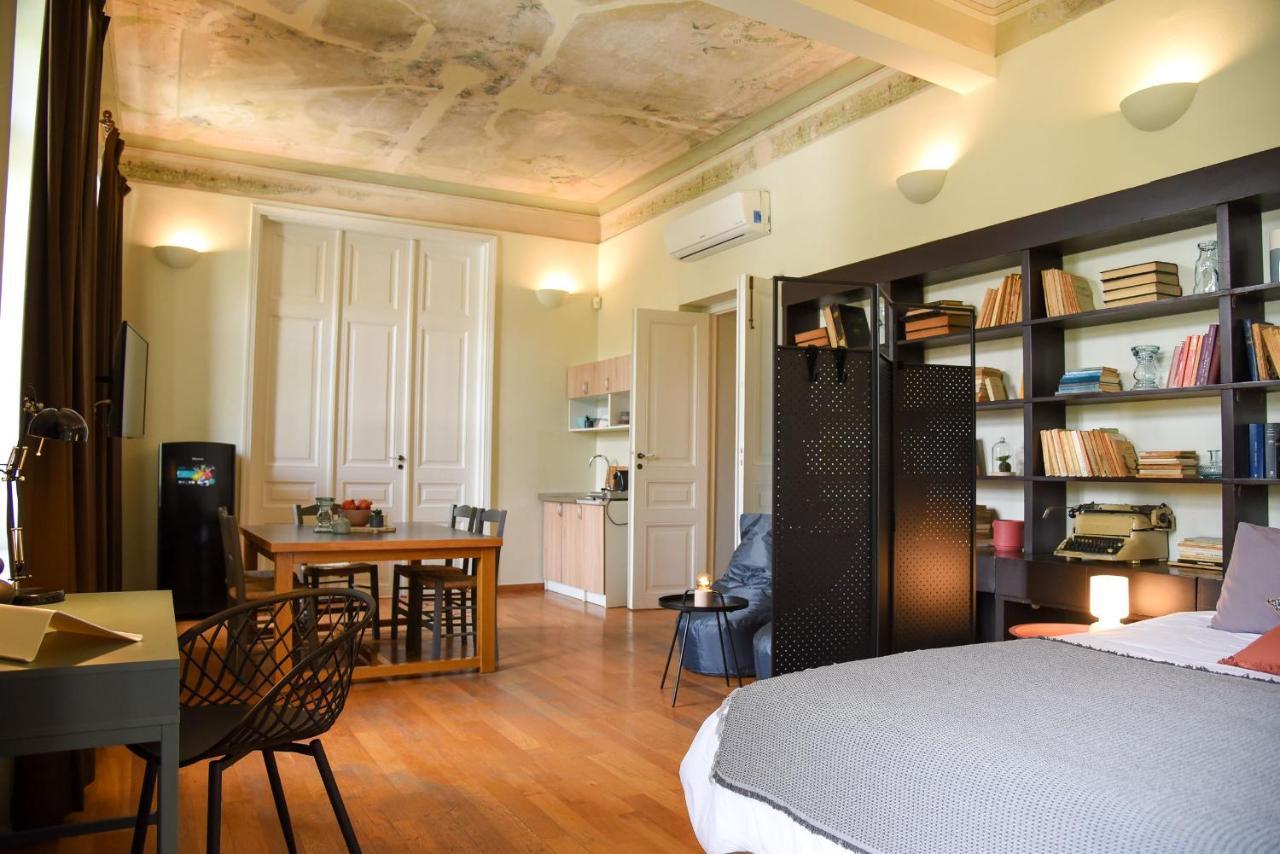 Appartement Neoclassical